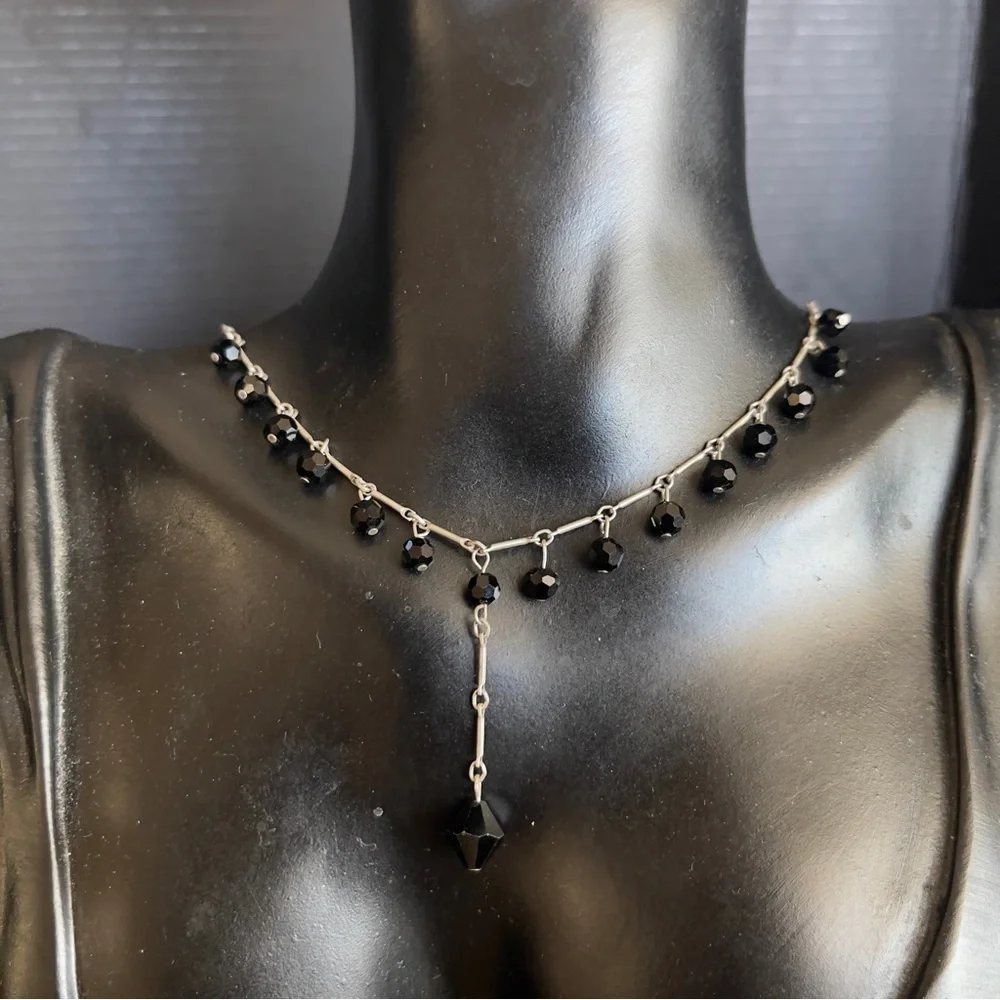 Sterling Silver Black Glass Clip Chain Necklace 16 Inch